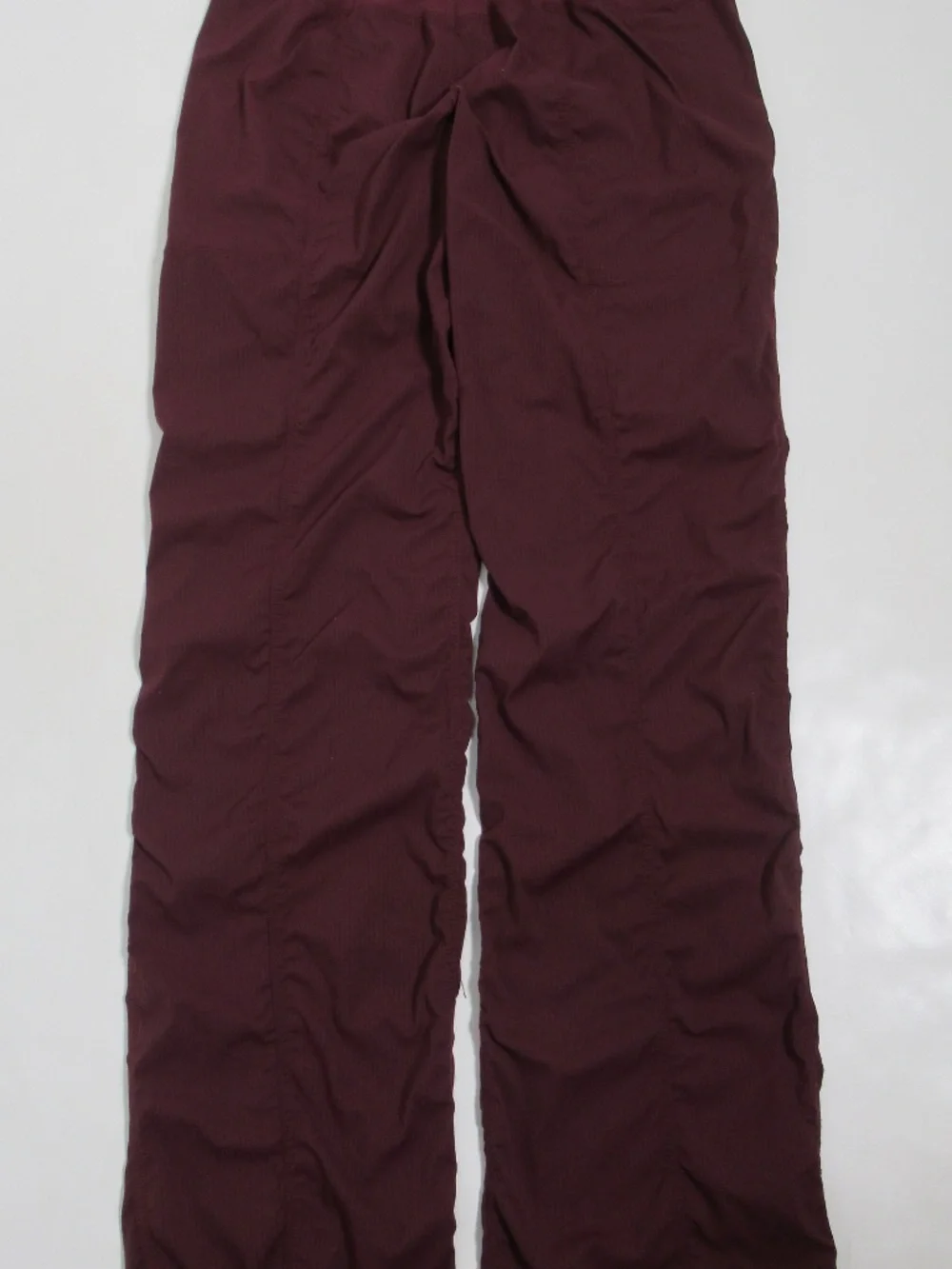 Lululemon Women's Dance Studio Mid-Rise Pant *Regular Garnet Size 4
